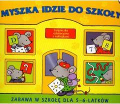 Zabawa w szkołę. Myszka idzie do szkoły - Skrzat